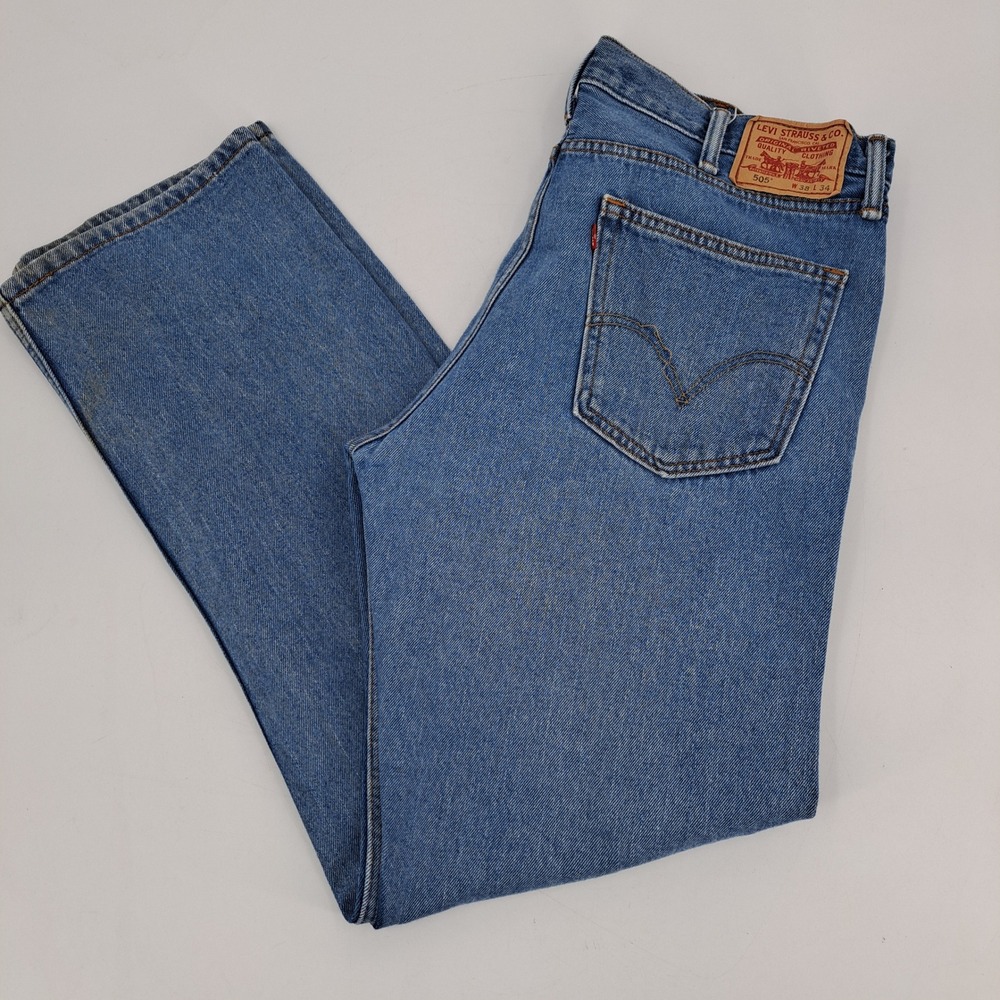 Levis 505 Regular Fit Jeans Mens 38x34 100% Cotton Blue Medium Wash Straight Leg